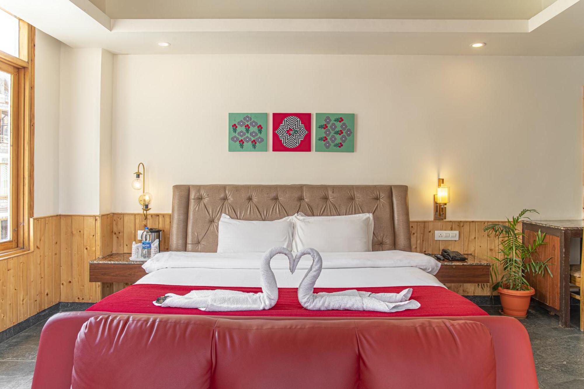 Echor Himalayan Heights Manali Hotel Ngoại thất bức ảnh